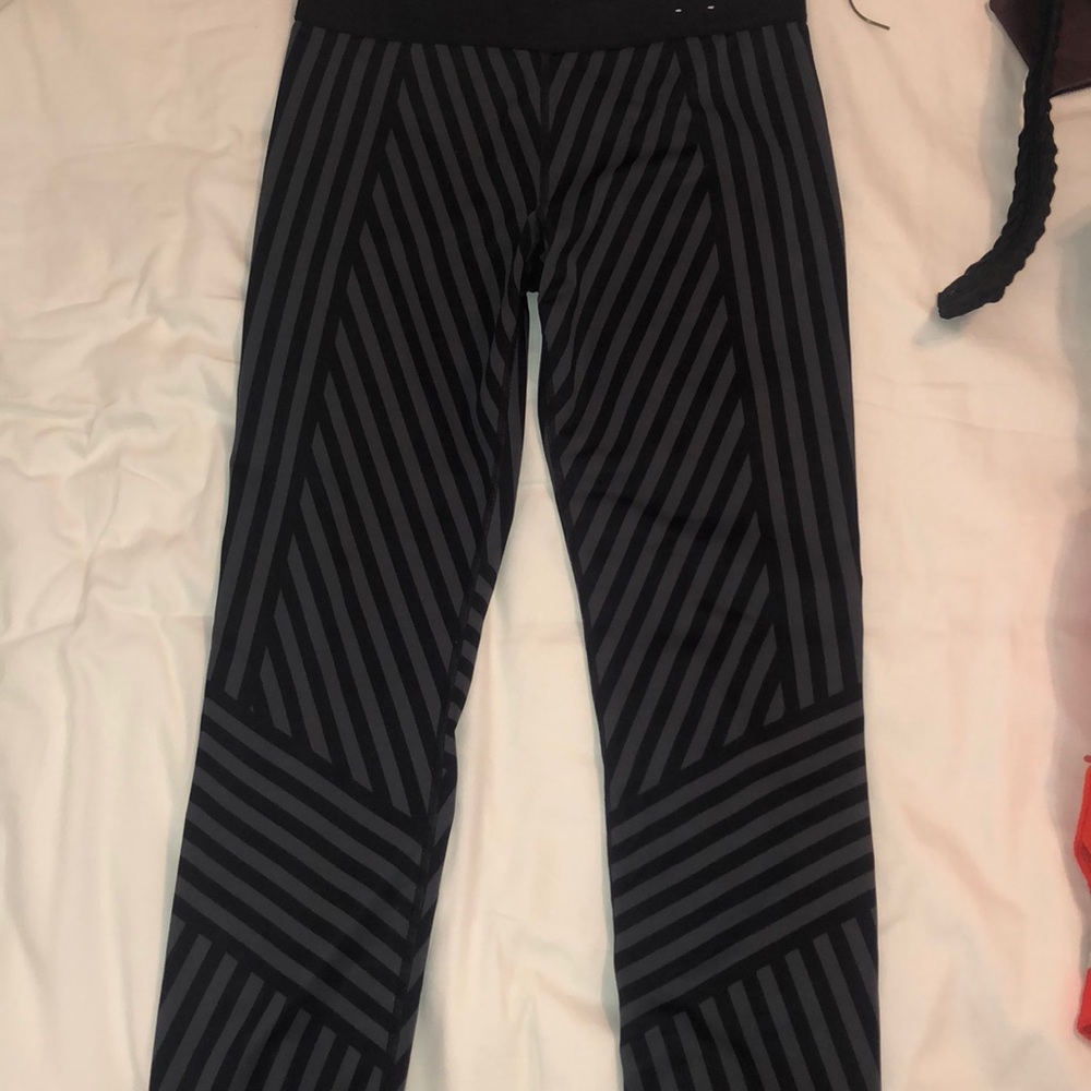 GapFit black & gray pants